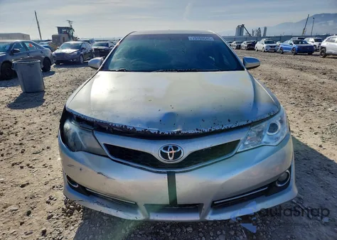 2012 Toyota Camry Base z USA, uszkodzony, nr VIN 4T1BF1FK0CU192373